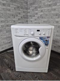 Стиральная машина Indesit IWSD 5085 Стиральная машина Indesit IWSD 5085